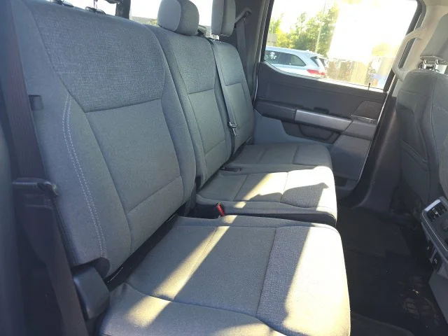 Used 2025 White Ford XLT image 11