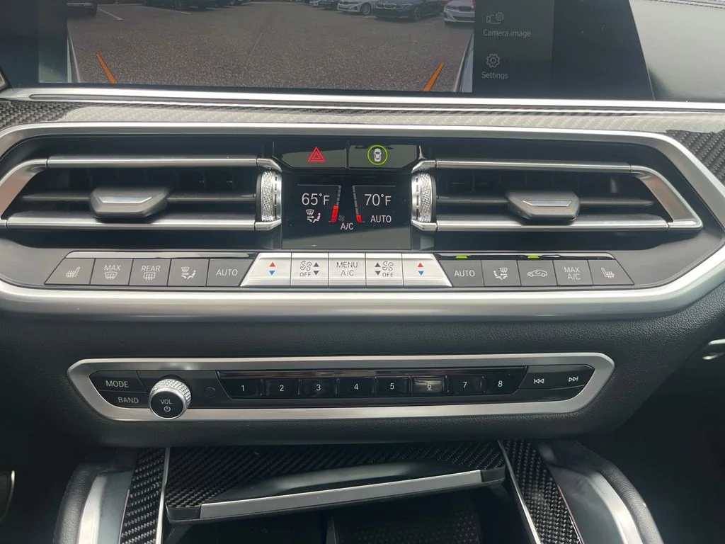 Used 2023 White BMW Base image 14