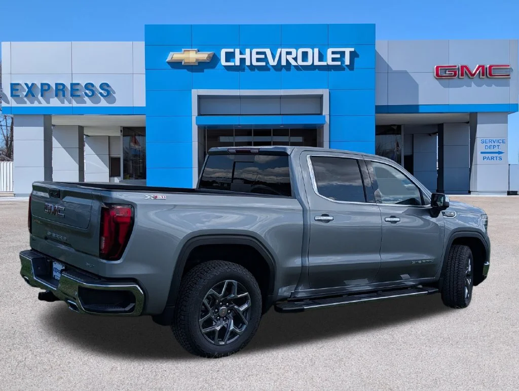 2026 GMC Sierra 1500 SLT - Photo 3