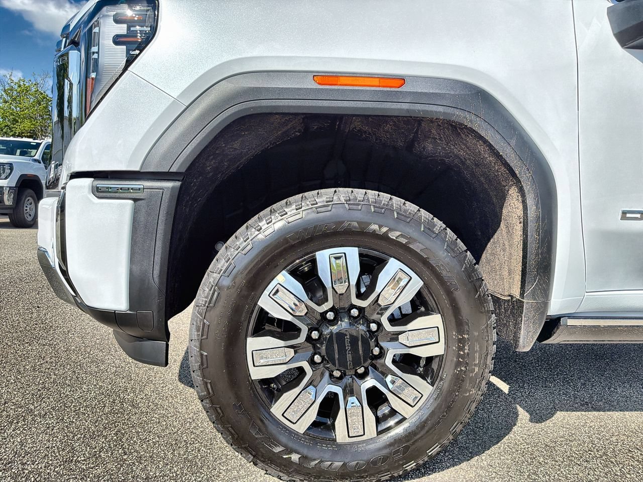 New 2026 Glacier White Tricoat GMC Denali image 28