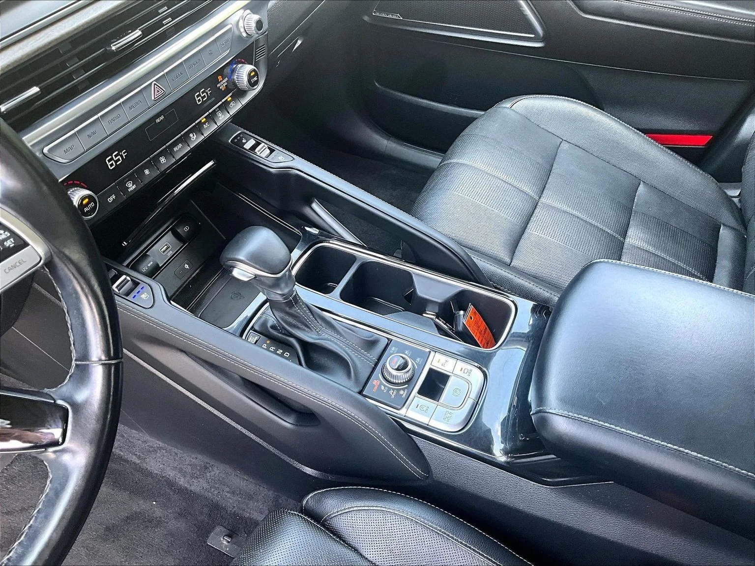 Used 2021 Gray Kia SX image 16