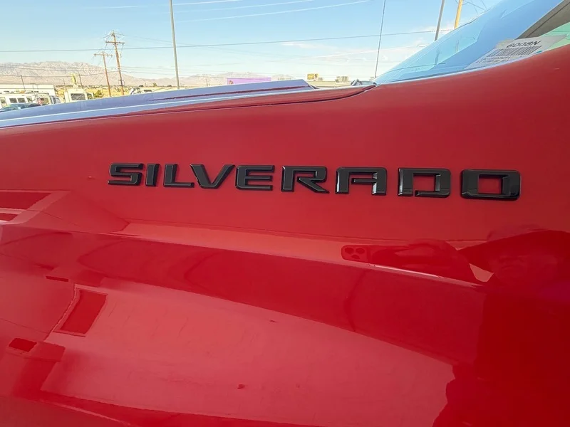 Used 2022 Red Hot Chevrolet RST image 33