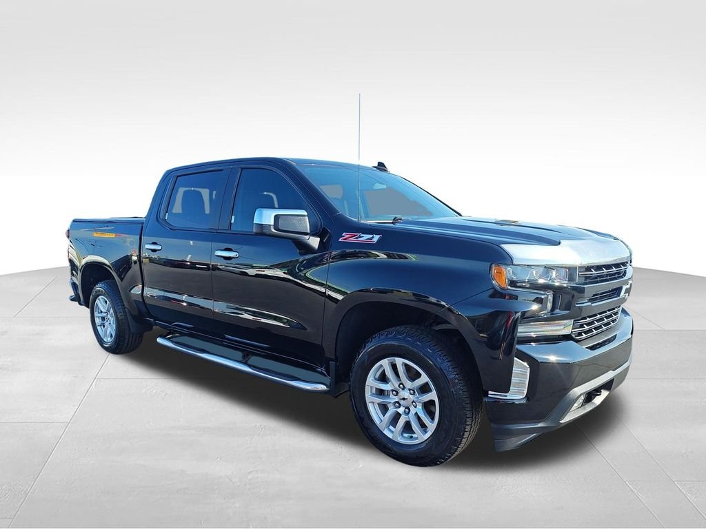 Used 2020 Black Chevrolet RST image 7