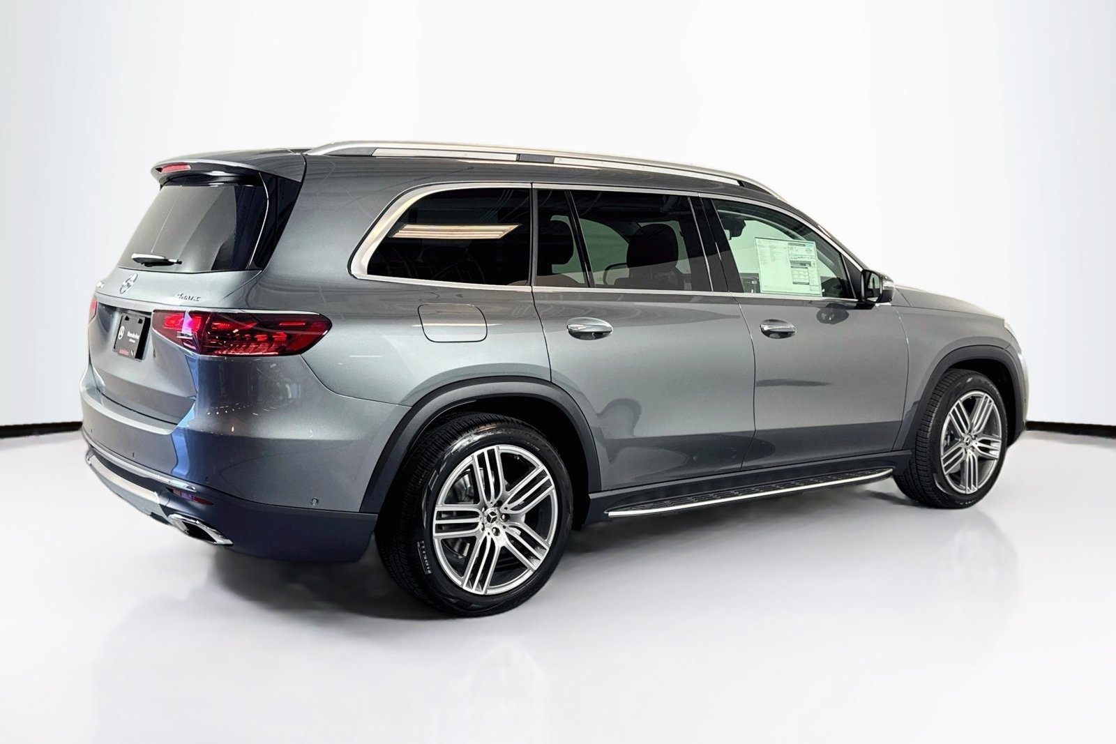 New 2026 Selenite Grey Metallic Mercedes-Benz GLS 450 image 5