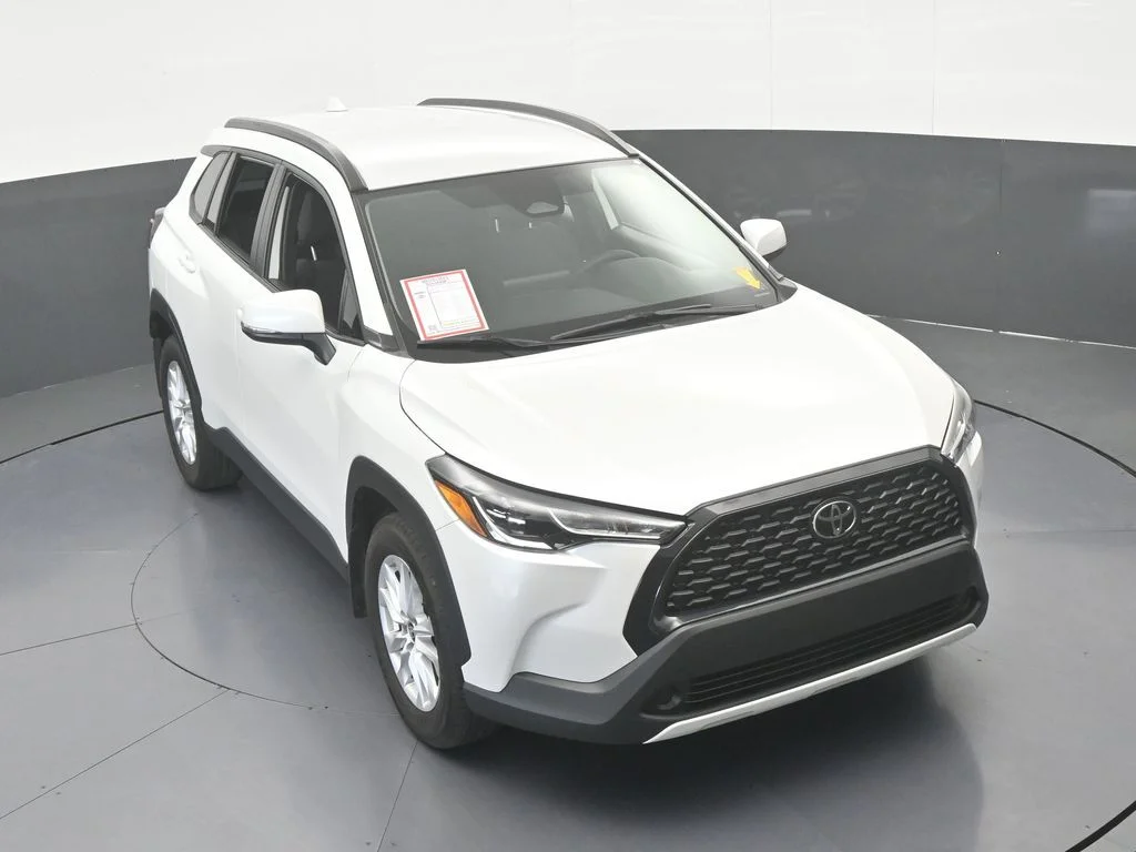 Used 2024 Pearl Toyota LE image 53