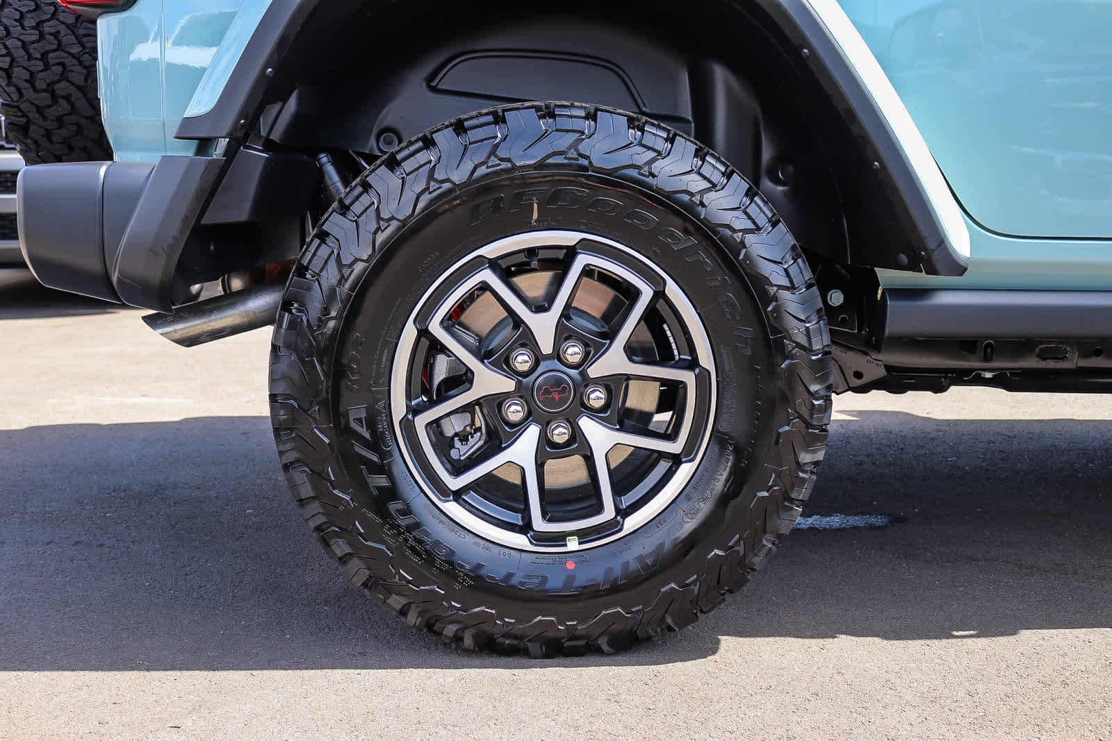 New 2027 Earl Clear-Coat Paint Jeep Rubicon image 11