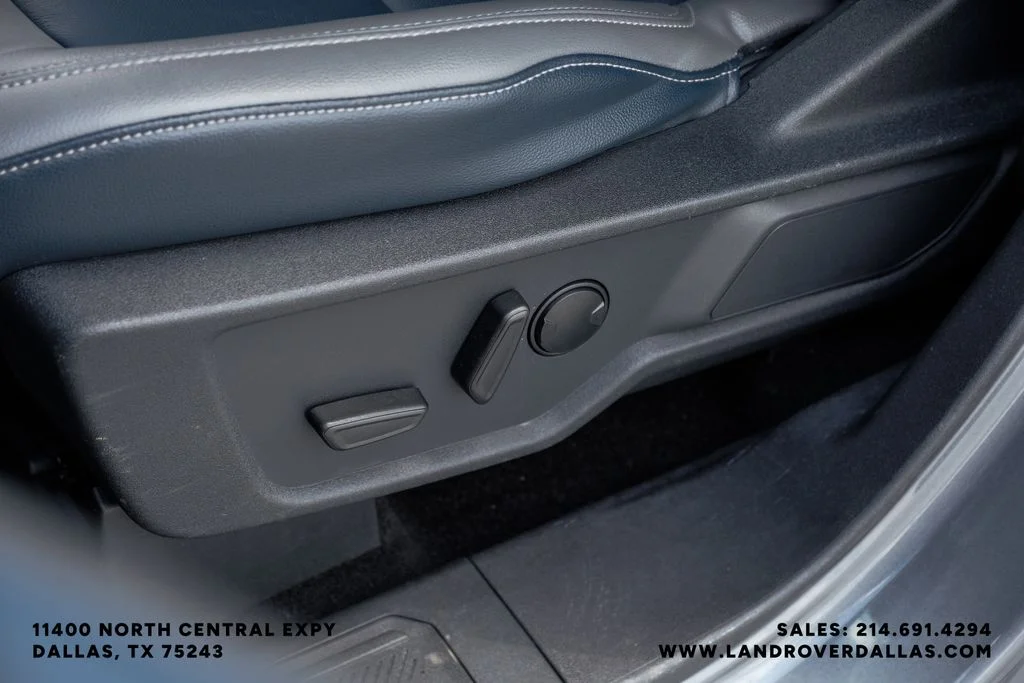 Used 2024 Gray Metallic Ford Outer Banks image 39