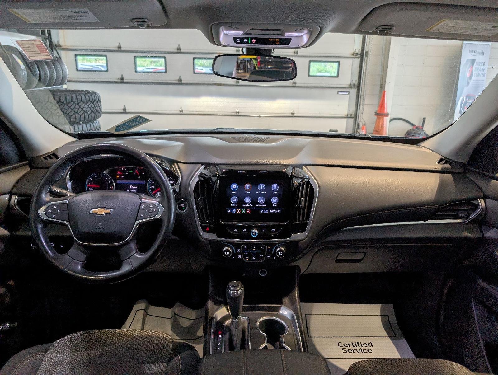 Used 2020 Mosaic Black Metallic Chevrolet LT Cloth image 14