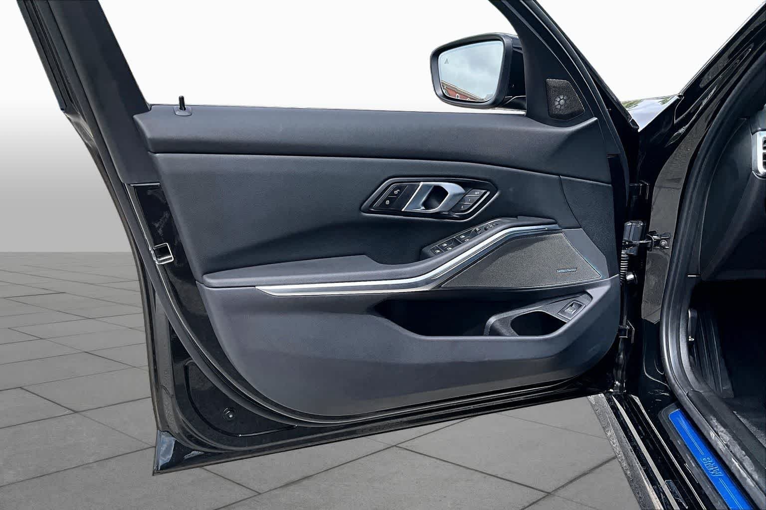 2026 BMW 3 Series 330i - Photo 20