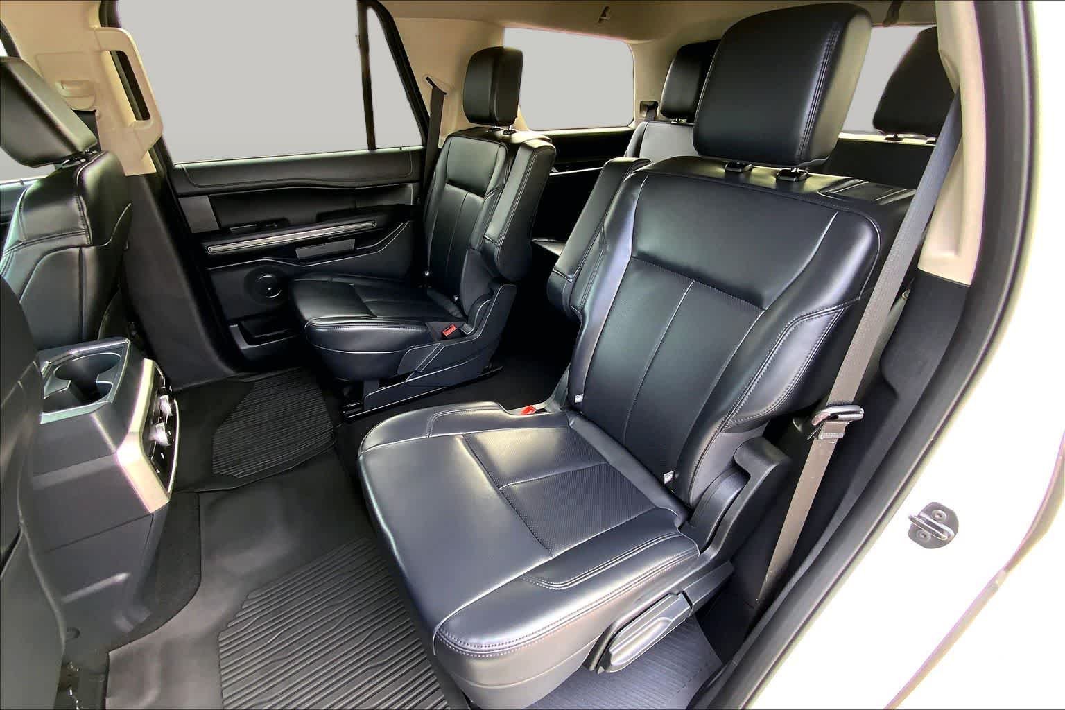Used 2024 Star White Metallic Tri-Coat Ford XLT image 21