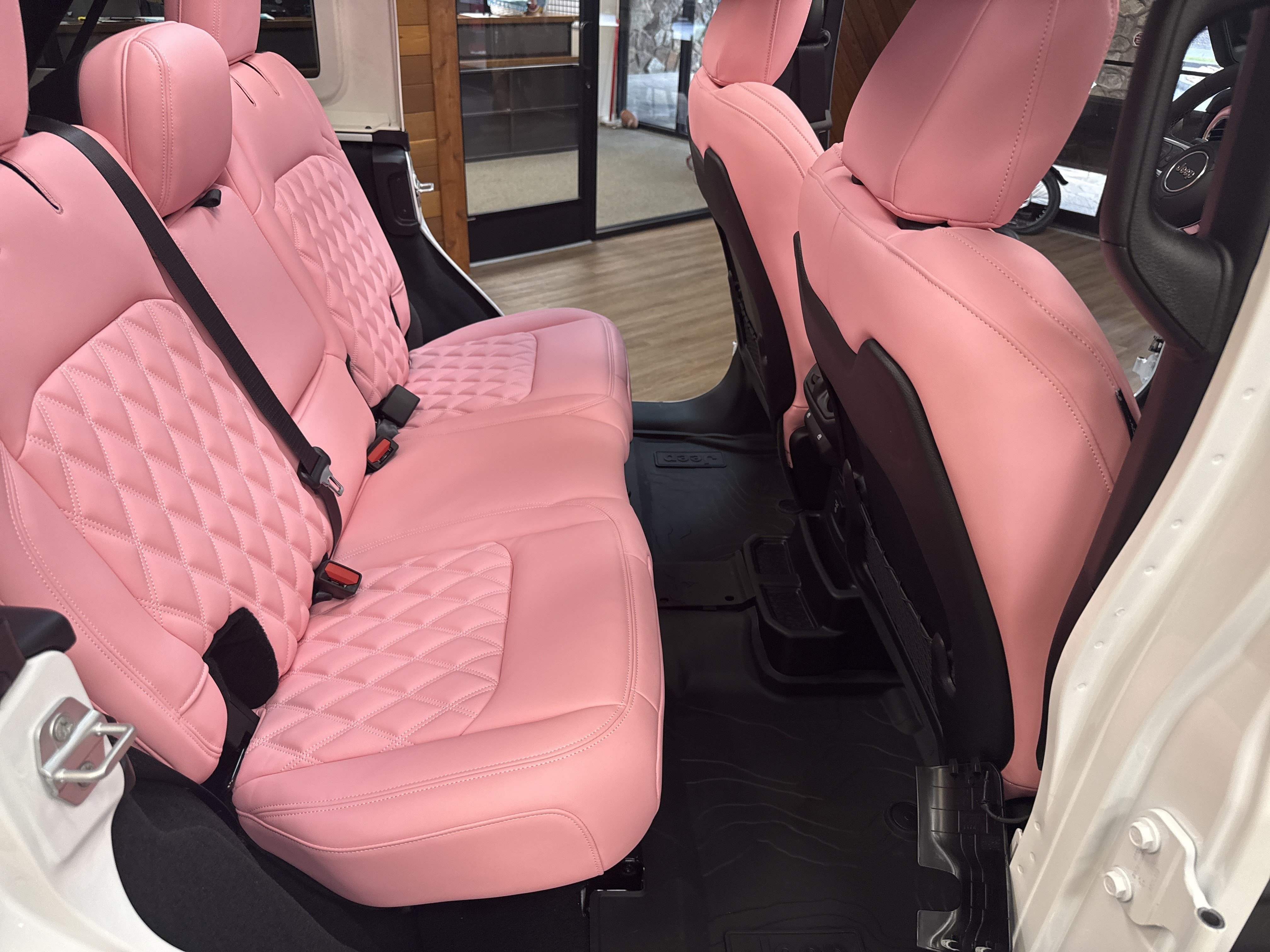 New 2026 Bright White Clearcoat Jeep Sahara image 20