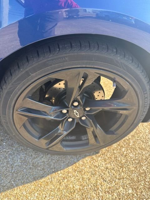 Used 2020 Blue Chevrolet 1LT image 10