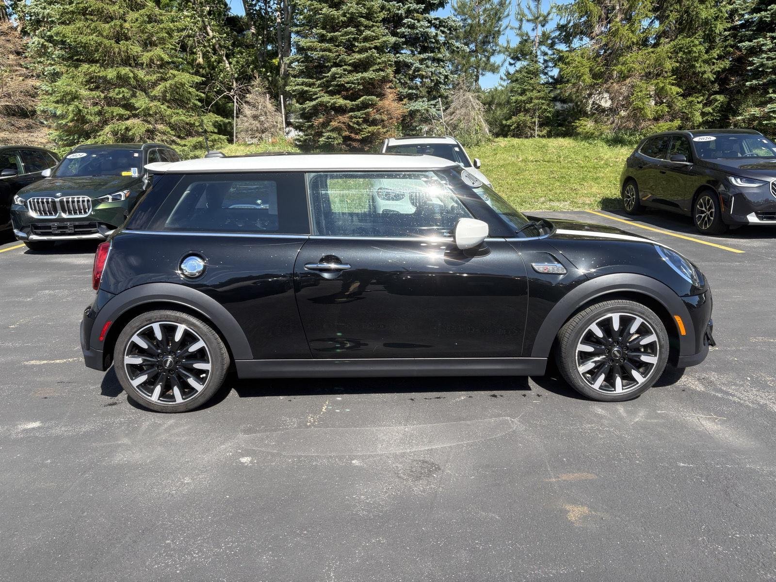Used 2024 Midnight Black II MINI Cooper S image 5