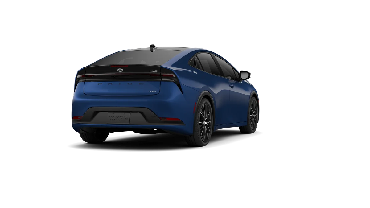 New 2026 Reservoir Blue Toyota XLE image 31