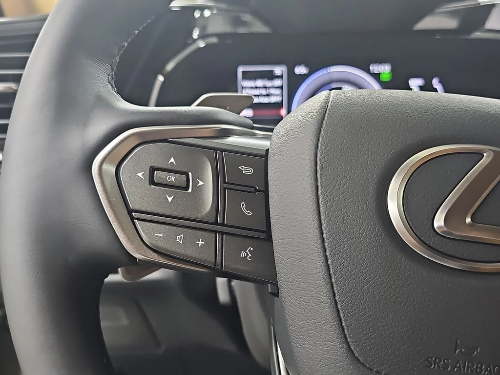 New 2026 Nori Green Pearl Lexus PREMIUM PLUS AWD image 16