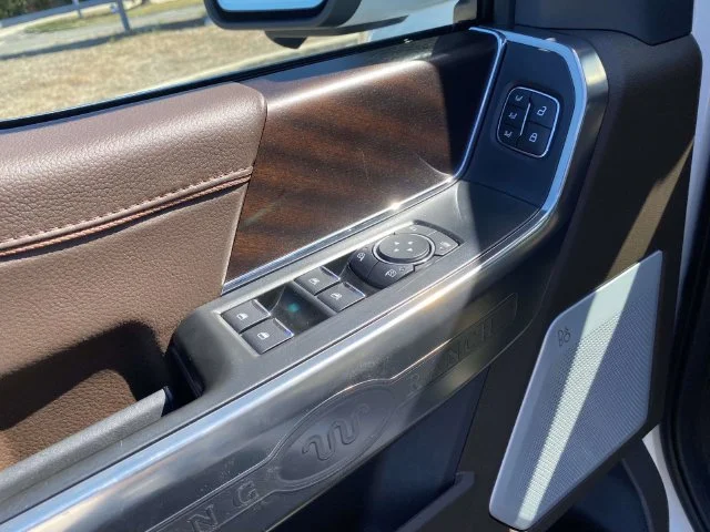 Certified Used 2025  Ford King Ranch image 15