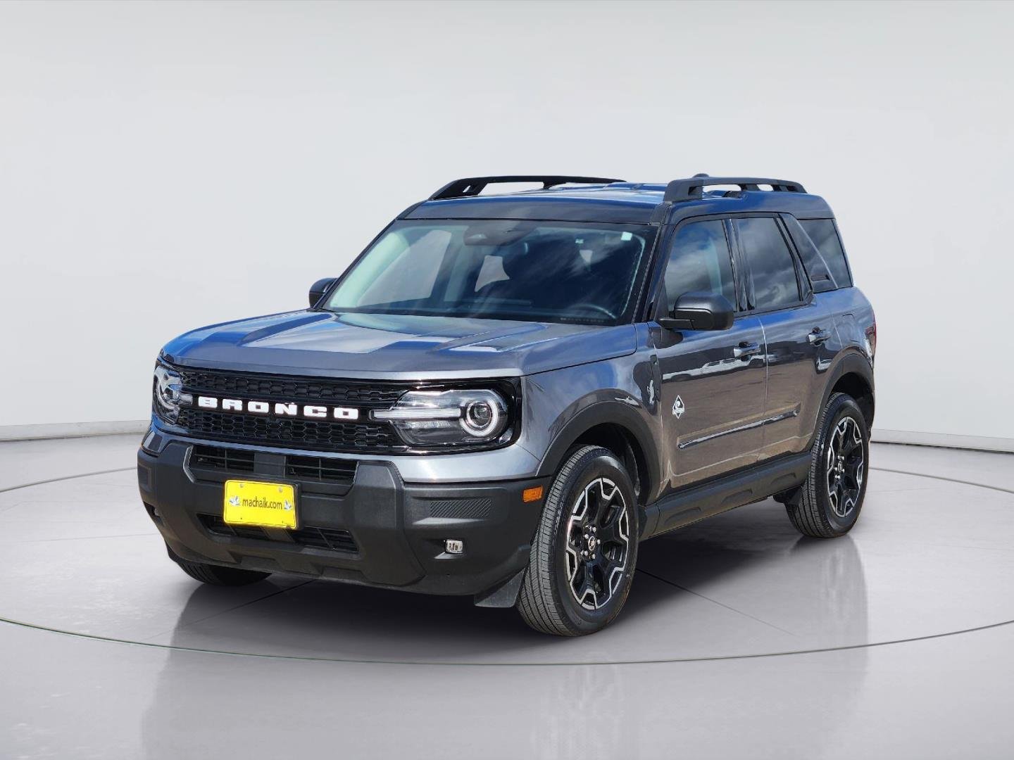 Used 2025 Carbonized Gray Ford Outer Banks image 3
