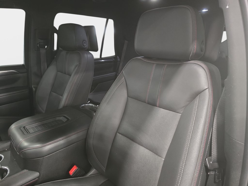 Used 2023 Midnight Blue Metallic Chevrolet RST image 18