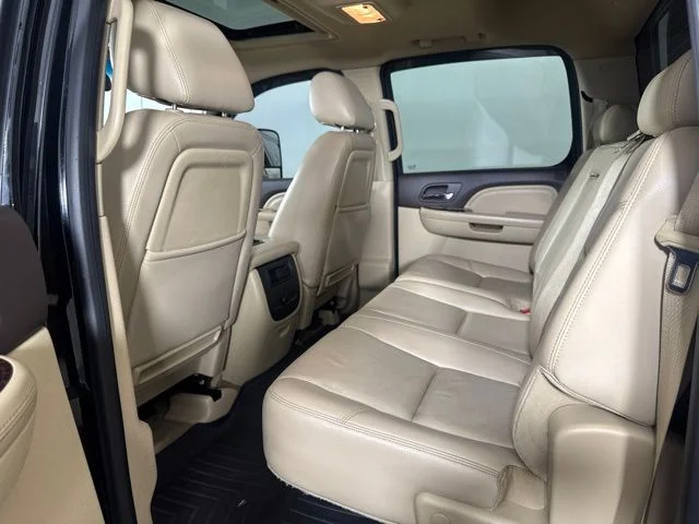 Used 2014 Onyx Black GMC Denali image 12