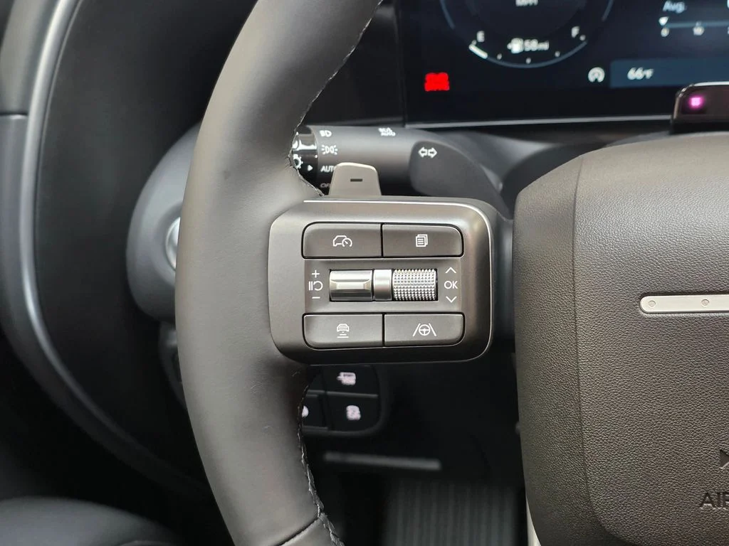 New 2026 Creamy White Pearl Hyundai SEL image 17