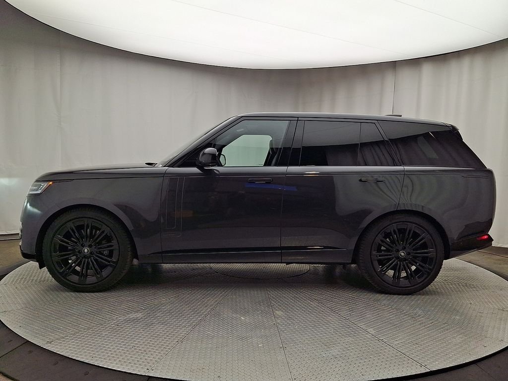 Used 2023  Land Rover Autobiography image 7