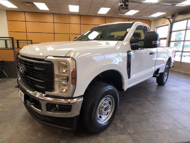 New 2027 Oxford White Ford F-250® XL image 3