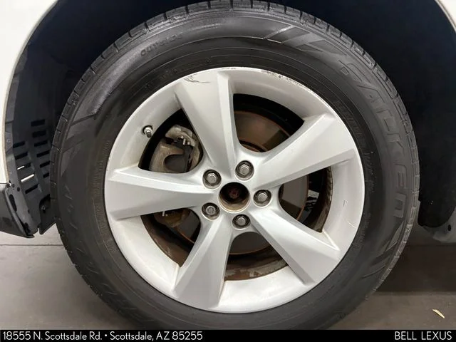 Used 2013  Lexus 350 image 10