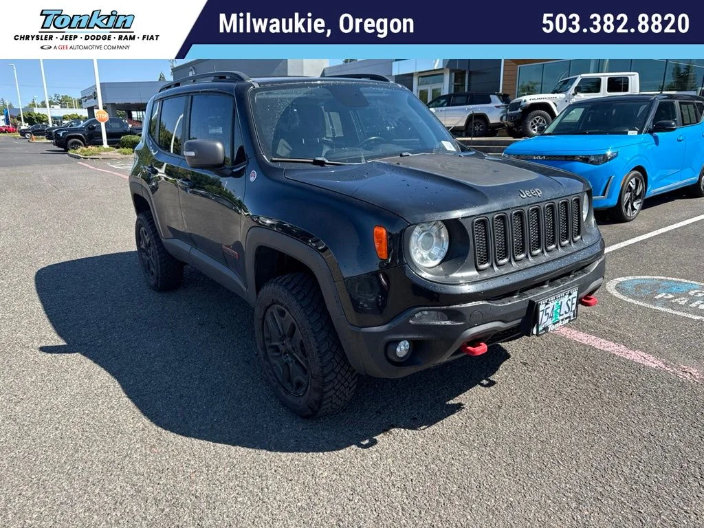 Used 2018 Black Jeep Trailhawk image 1
