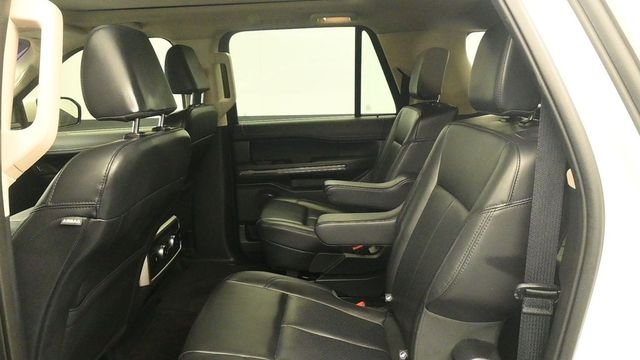 Used 2022 White Ford XLT image 11
