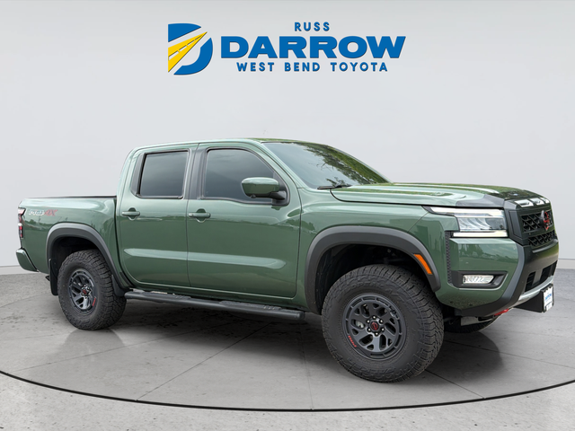 Used 2025 Green Nissan PRO-4X image 6