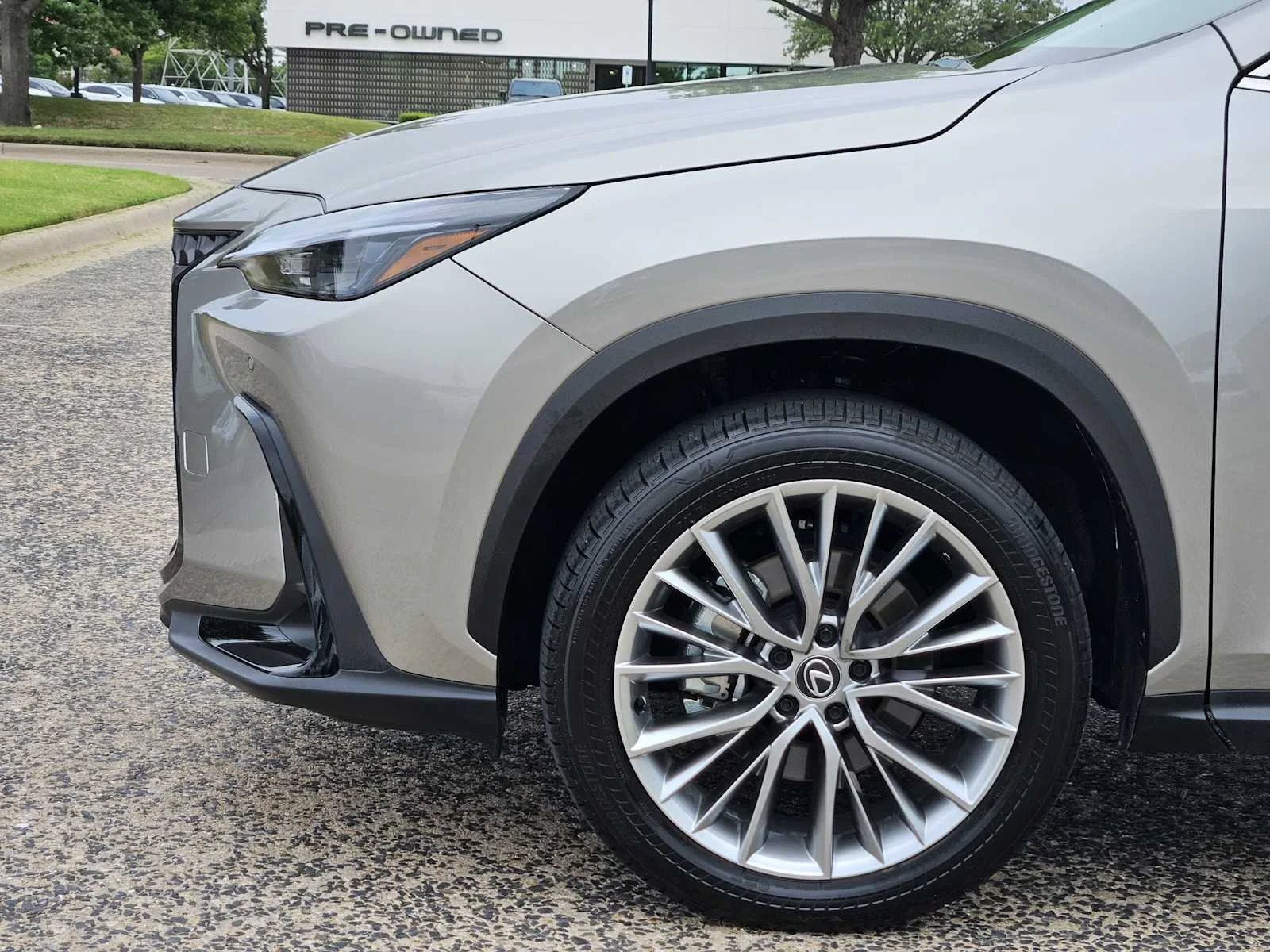 Certified Used 2025 ATOMIC SILVER Lexus Premium image 5