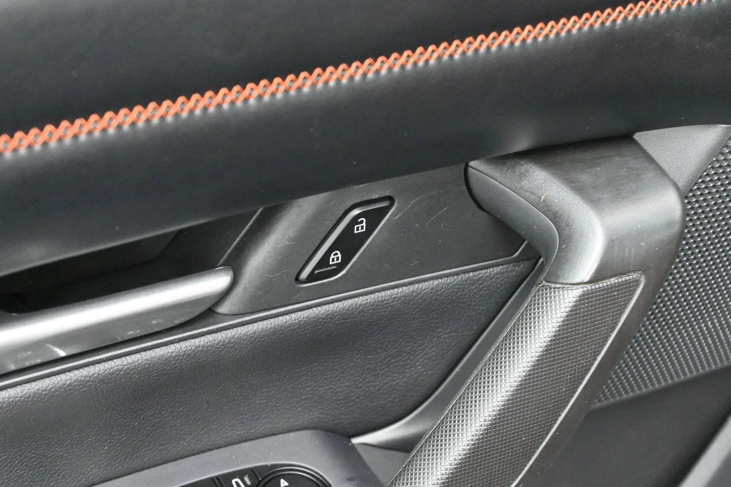 Used 2023  Mazda 2.5 Turbo Premium Package image 10