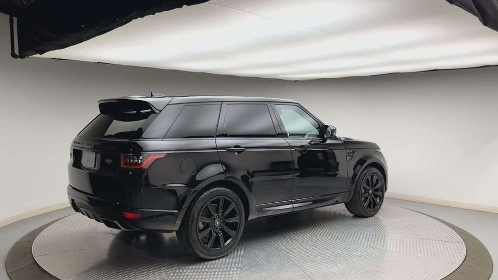 Used 2022 Santorini Black Metallic Land Rover HSE Silver Edition image 2