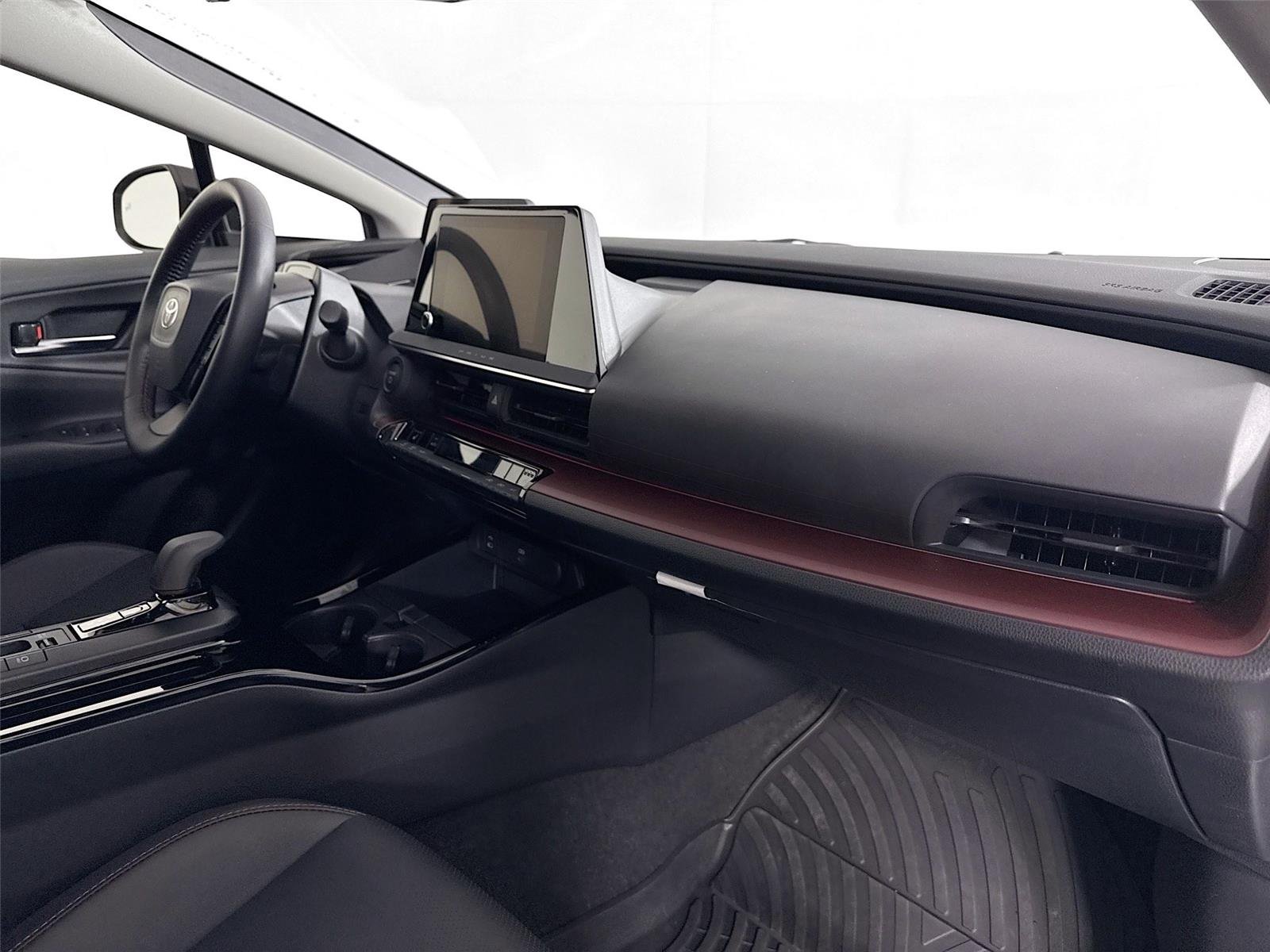 Certified Used 2025 Cutting Edge Toyota XSE image 41