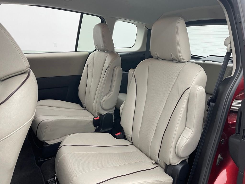 Used 2014 Zeal Red Mica Mazda Grand Touring image 33