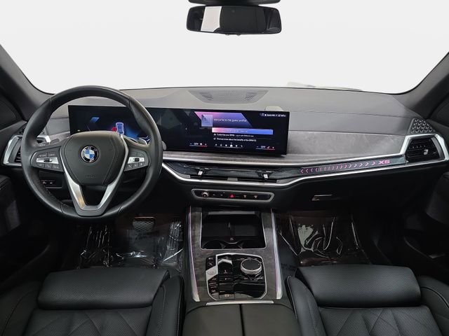 Certified Used 2026 Skyscraper Grey Metallic BMW xDrive40i image 9