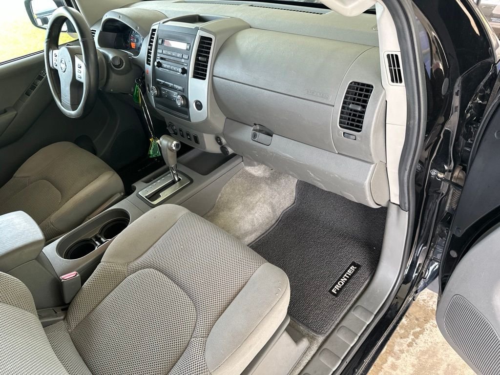 Used 2012 Black Nissan SV image 25