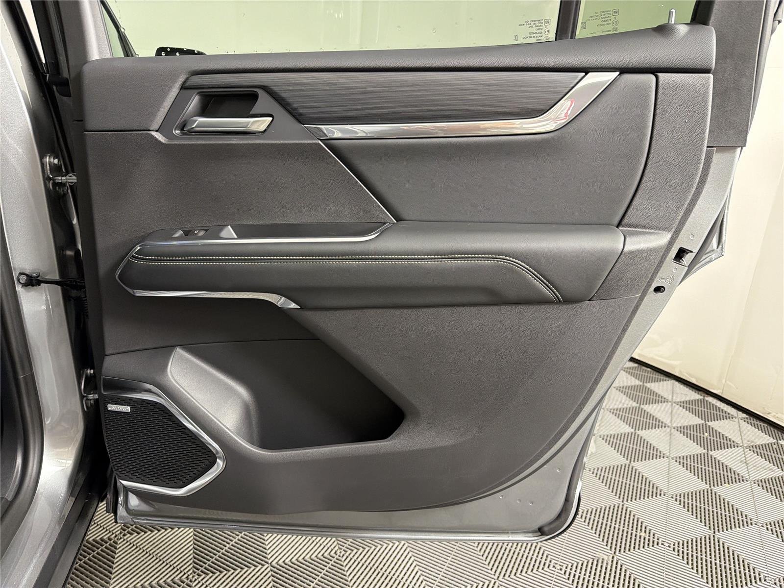2026 GMC Acadia Elevation - Photo 16