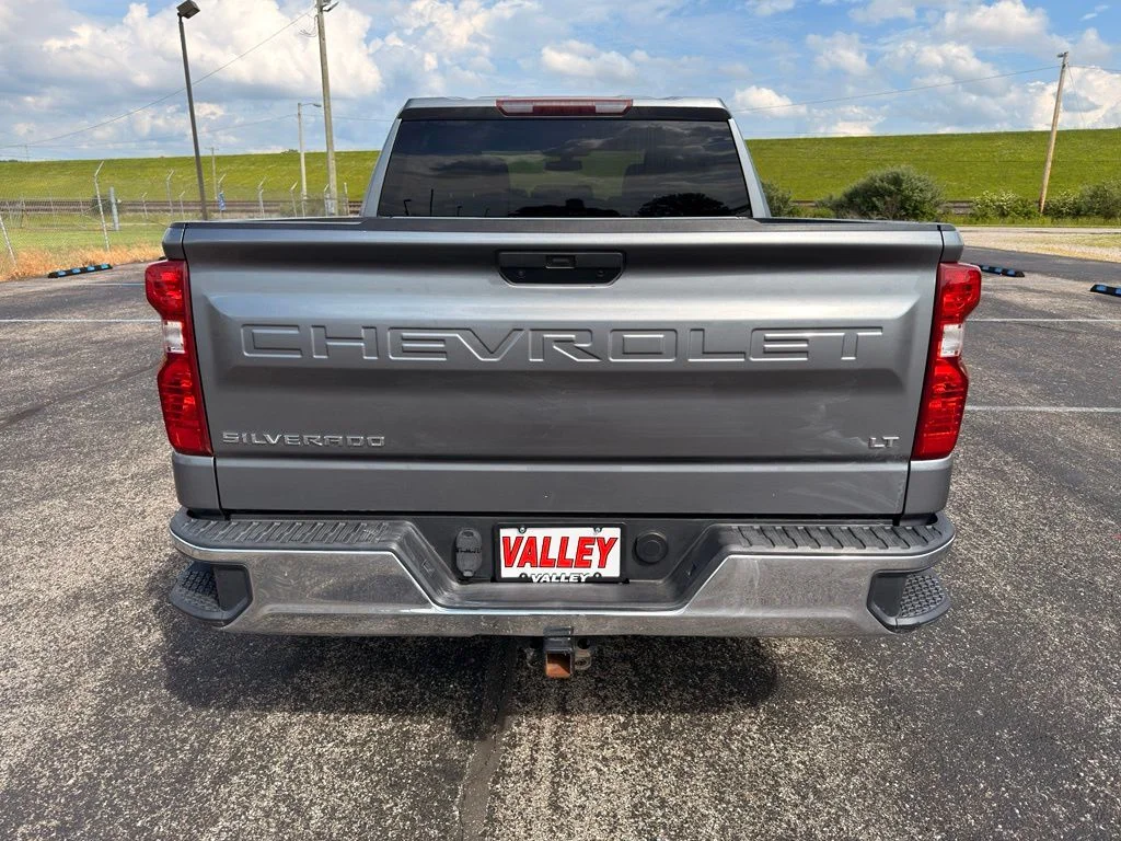 Used 2019 Gray Chevrolet LT image 12