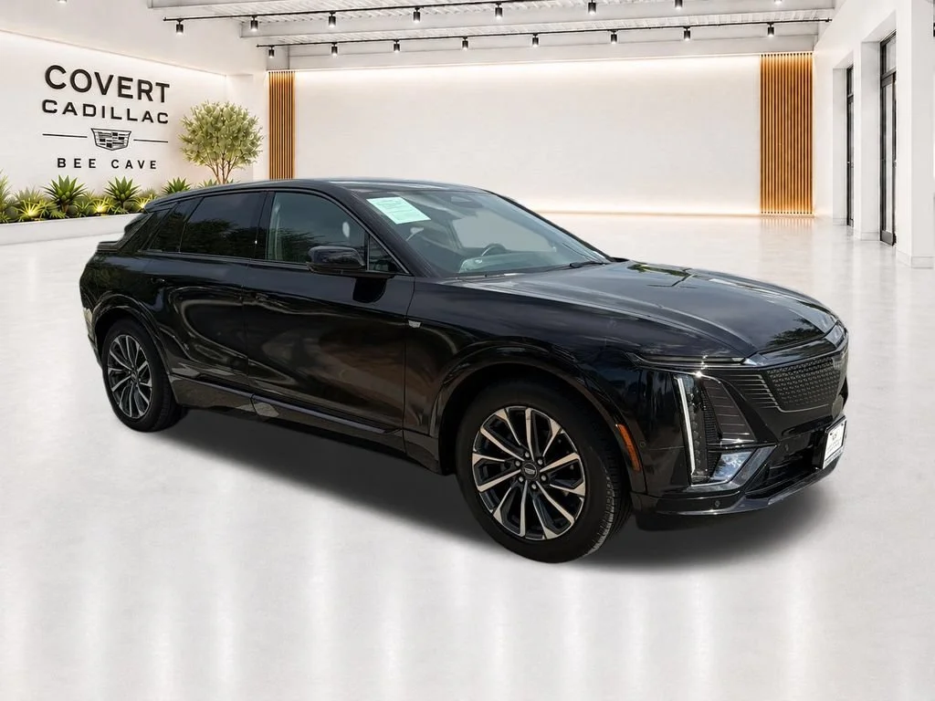 2024 Cadillac LYRIQ