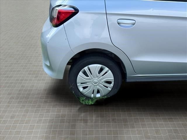 Used 2024  Mitsubishi ES image 15