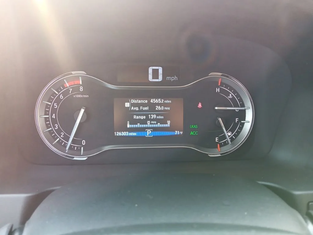 Used 2017 White Diamond Pearl Honda Touring image 17
