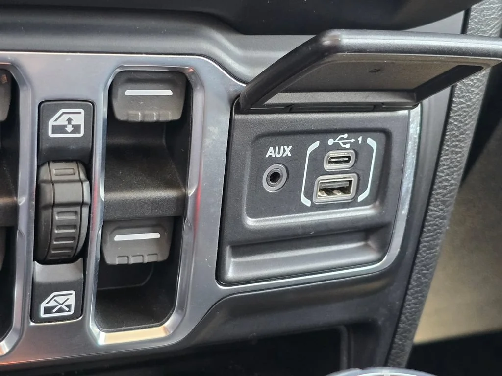 2020 Jeep Gladiator Overland - Photo 38