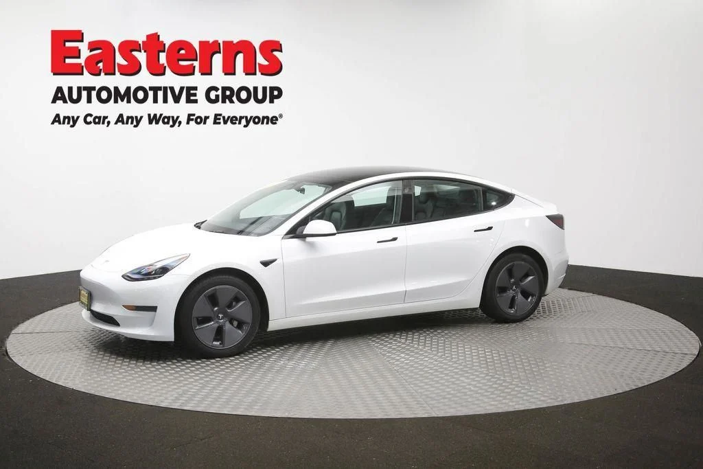 Used 2023 White Tesla Base image 44