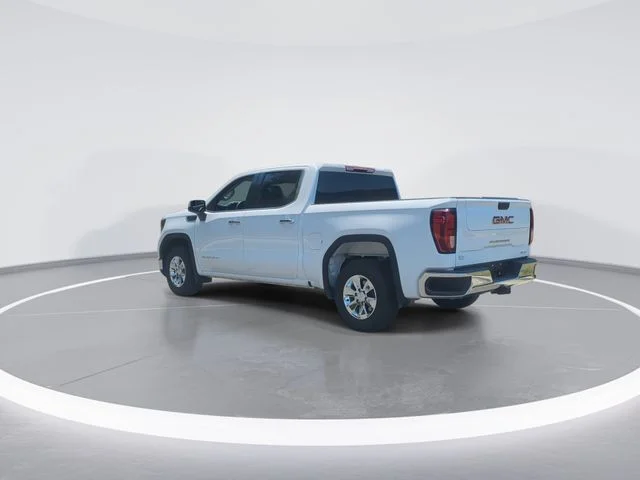 Used 2024 White GMC SLE image 6