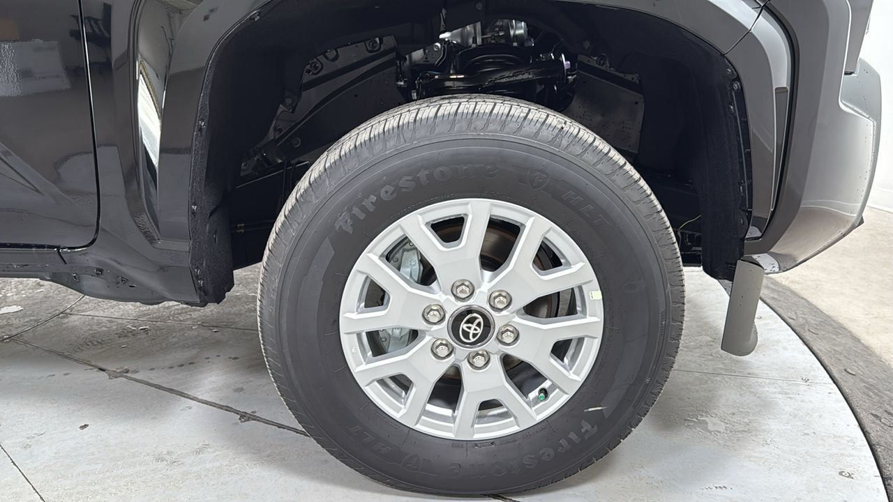 2026 Toyota Tacoma SR5 - Photo 21