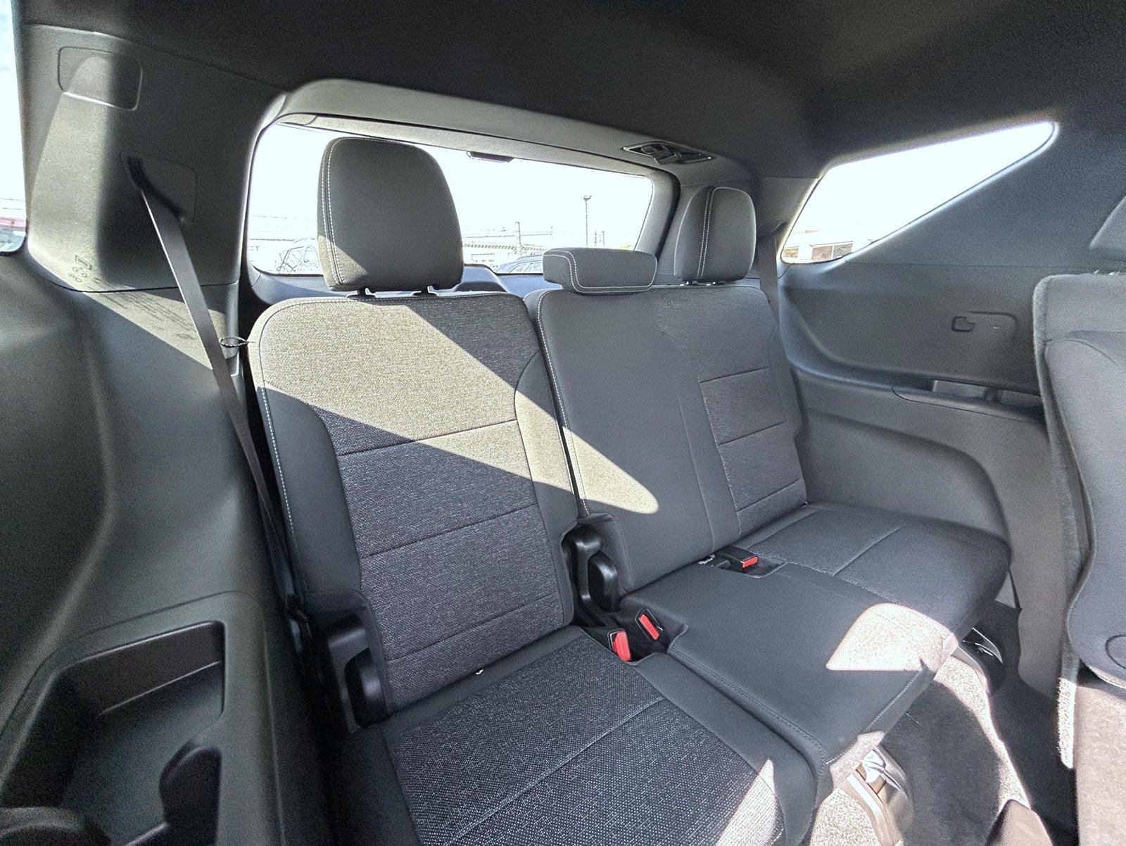 2027 Chevrolet Traverse LT - Photo 21