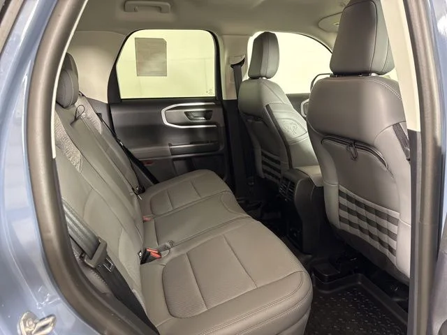 New 2026 Azure Gray Metallic Tri-Coat Ford Badlands image 5