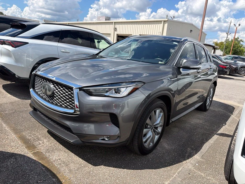 Used 2022 Graphite Shadow INFINITI LUXE image 1