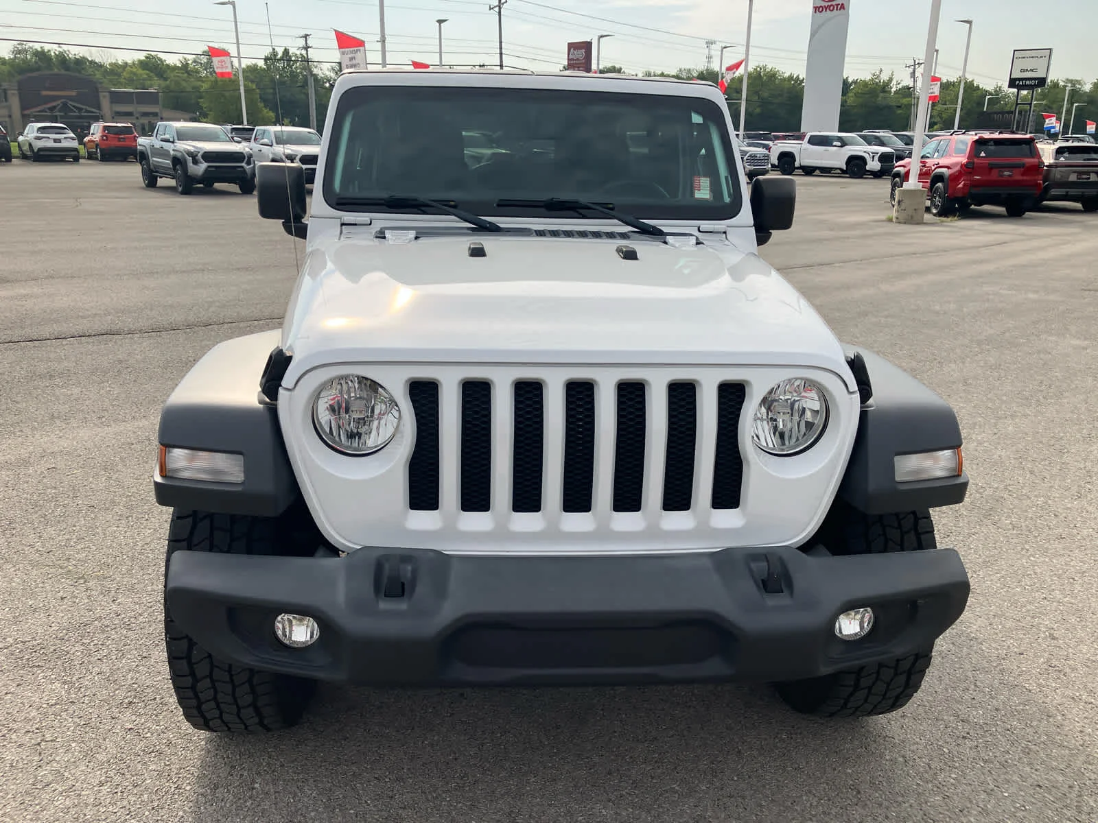 Used 2023 Bright White Clearcoat Jeep Sport S image 2
